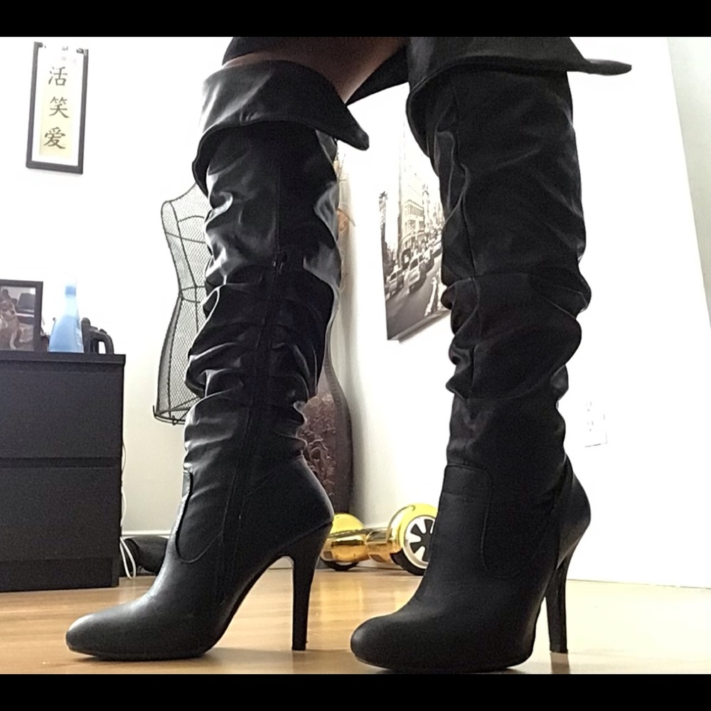 Women’s pleather thigh/knee high boots